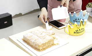 美迪網(wǎng)店培訓(xùn)學(xué)院-切蛋糕給大家分享