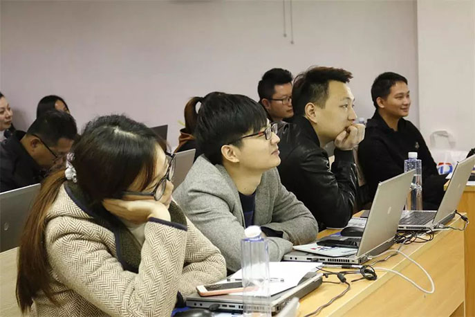 跨境電商最新趨勢解讀，把握住經(jīng)營的新方向 - 美迪電商學院