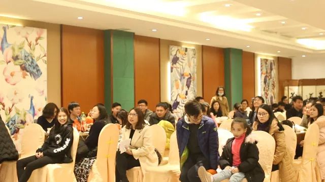 美迪電商教育2018年年會暨2017年表彰大會圓滿召開