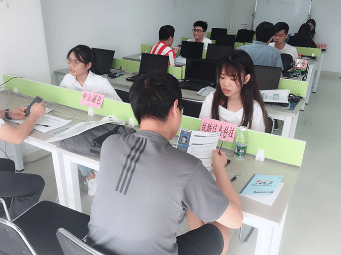 美迪教育電商專(zhuān)場(chǎng)校園招聘會(huì)圓滿(mǎn)落幕 - 美迪電商教育